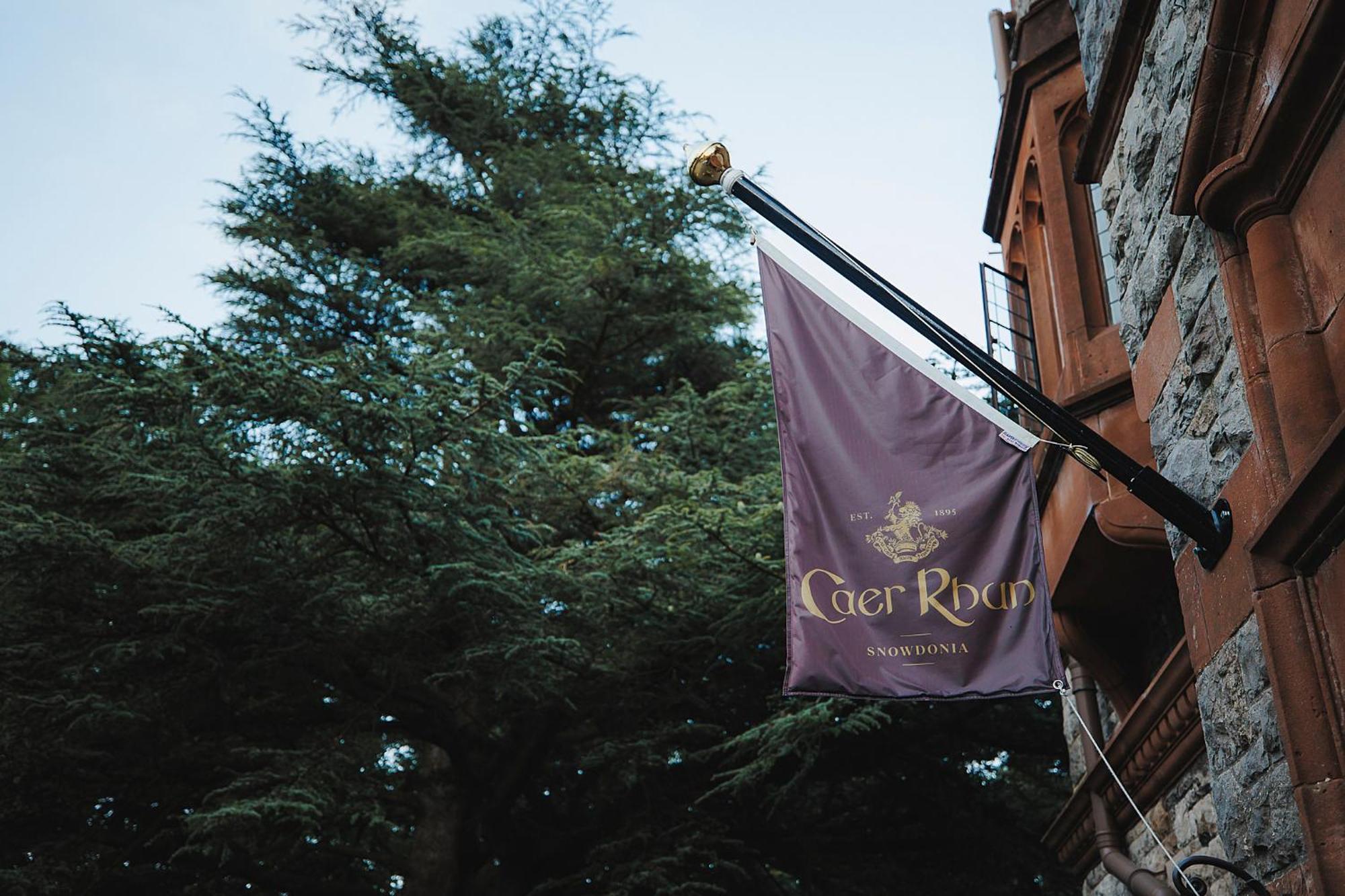 Caer Rhun Hall Hotel *